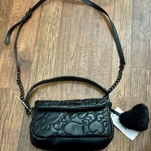 NEW LUV BETSEY💋Betsey Johnson Black Quilted Hearts Crossbody Bag 💗